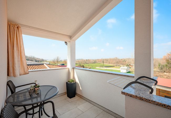 Appartamento a Vrvari - Charming Apartment Rose II Appartamento a Vrvari - Charming Apartment Rose II