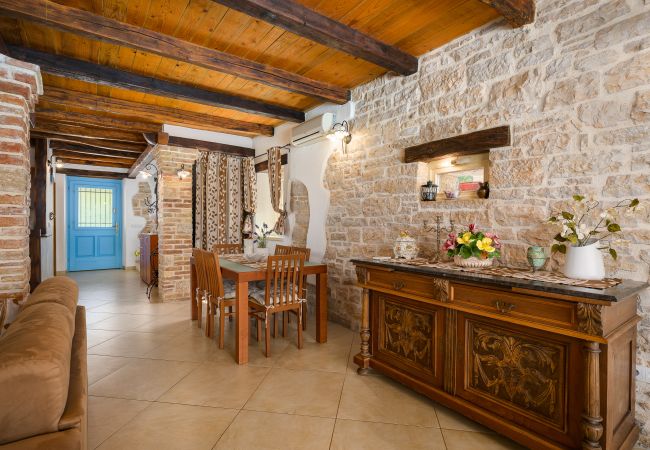 Villa a Višnjan - My Villa Ida with pool in Višnjan, Istria Villa a Višnjan - My Villa Ida with pool in Višnjan, Istria