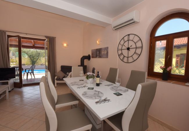 Villa in Višnjan - Villa Cherry House with pool Villa in Višnjan - Villa Cherry House with pool