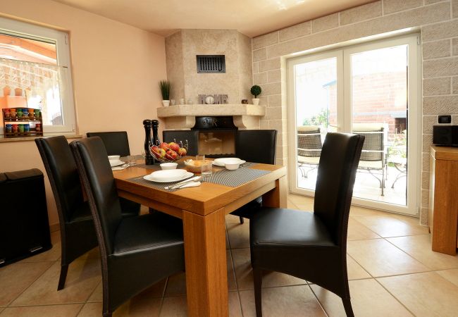 Villa in Rogovici - Villa Bianca with pool in Istria, Rogovici Villa in Rogovici - Villa Bianca with pool in Istria, Rogovici