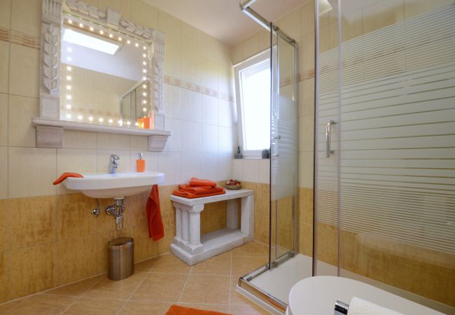 Villa in Rogovici - Villa Bianca with pool in Istria, Rogovici Villa in Rogovici - Villa Bianca with pool in Istria, Rogovici