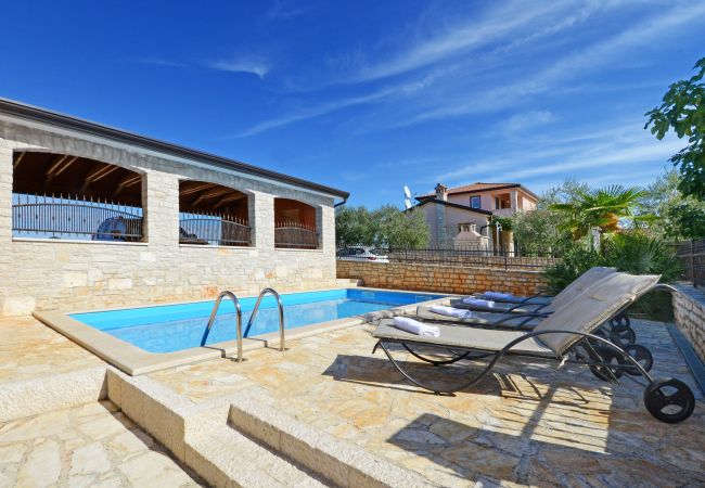 Villa in Rogovici - Villa Bianca with pool in Istria, Rogovici Villa in Rogovici - Villa Bianca with pool in Istria, Rogovici