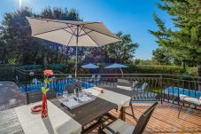 Villa in Stranici kod Nove Vasi - Villa Martimar with pool and hot tub in Istria