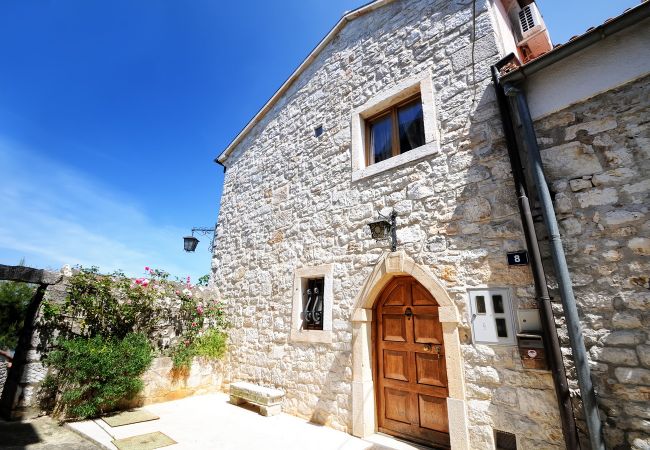 Villa in Vrsar - Villa Carla- Istrian Stone Villa with Sea View Villa in Vrsar - Villa Carla- Istrian Stone Villa with Sea View