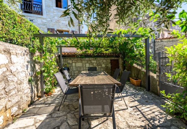 Villa in Vrsar - Villa Carla- Istrian Stone Villa with Sea View Villa in Vrsar - Villa Carla- Istrian Stone Villa with Sea View