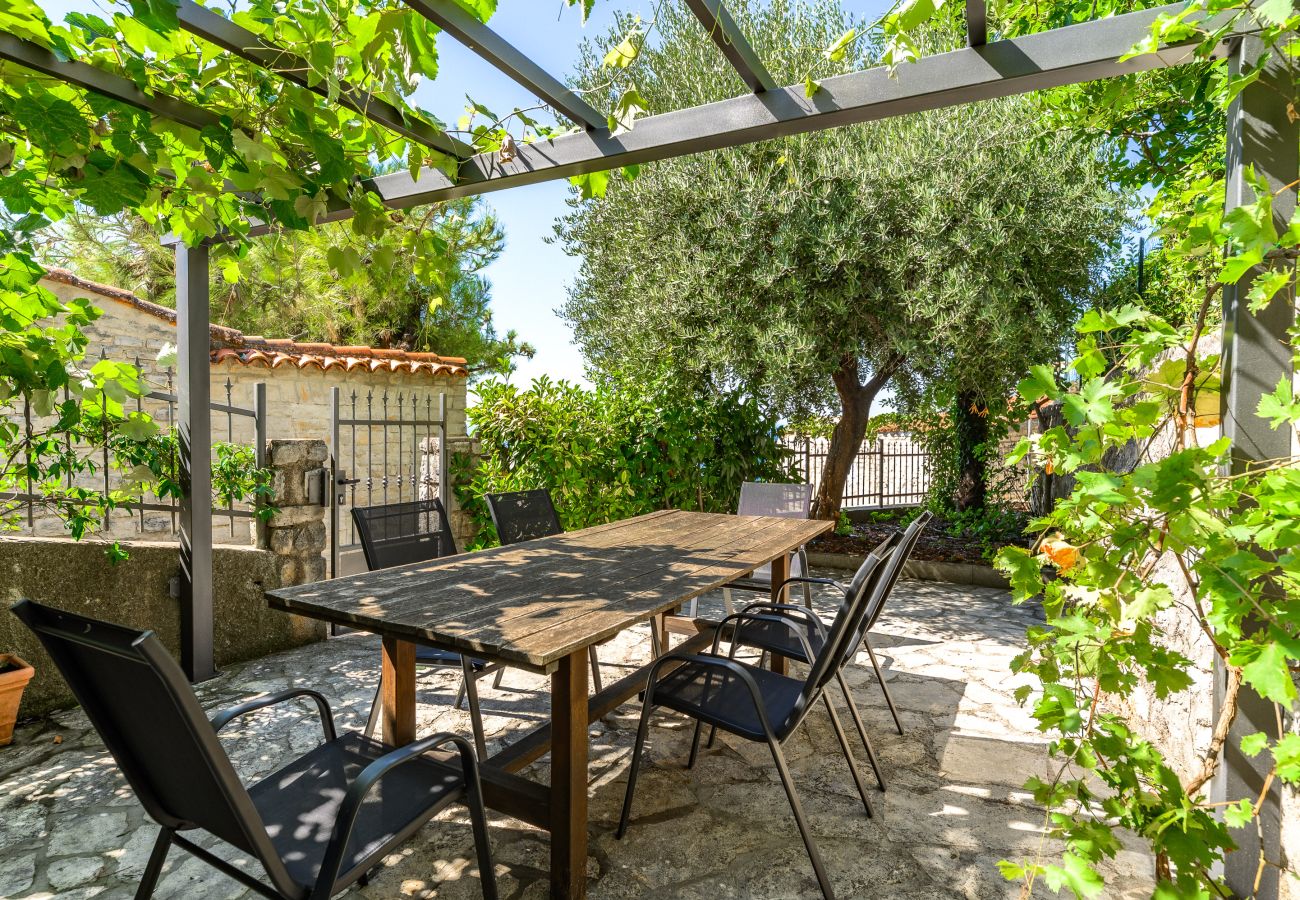 Villa in Vrsar - Villa Carla- Istrian Stone Villa with Sea View Villa in Vrsar - Villa Carla- Istrian Stone Villa with Sea View