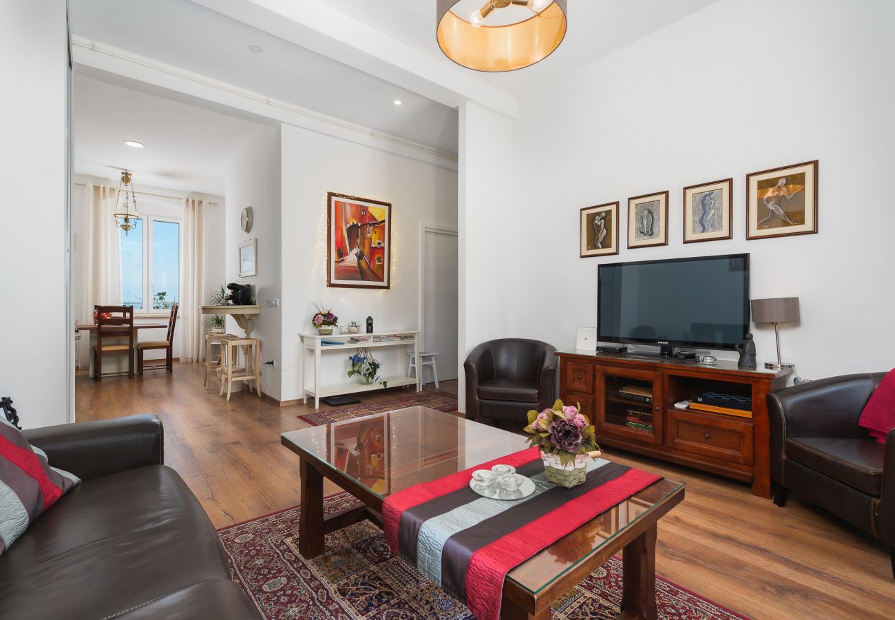 Apartment in Porec - Deluxe Apartment Nina by the sea in Porec, Istria Apartment in Porec - Deluxe Apartment Nina by the sea in Porec, Istria