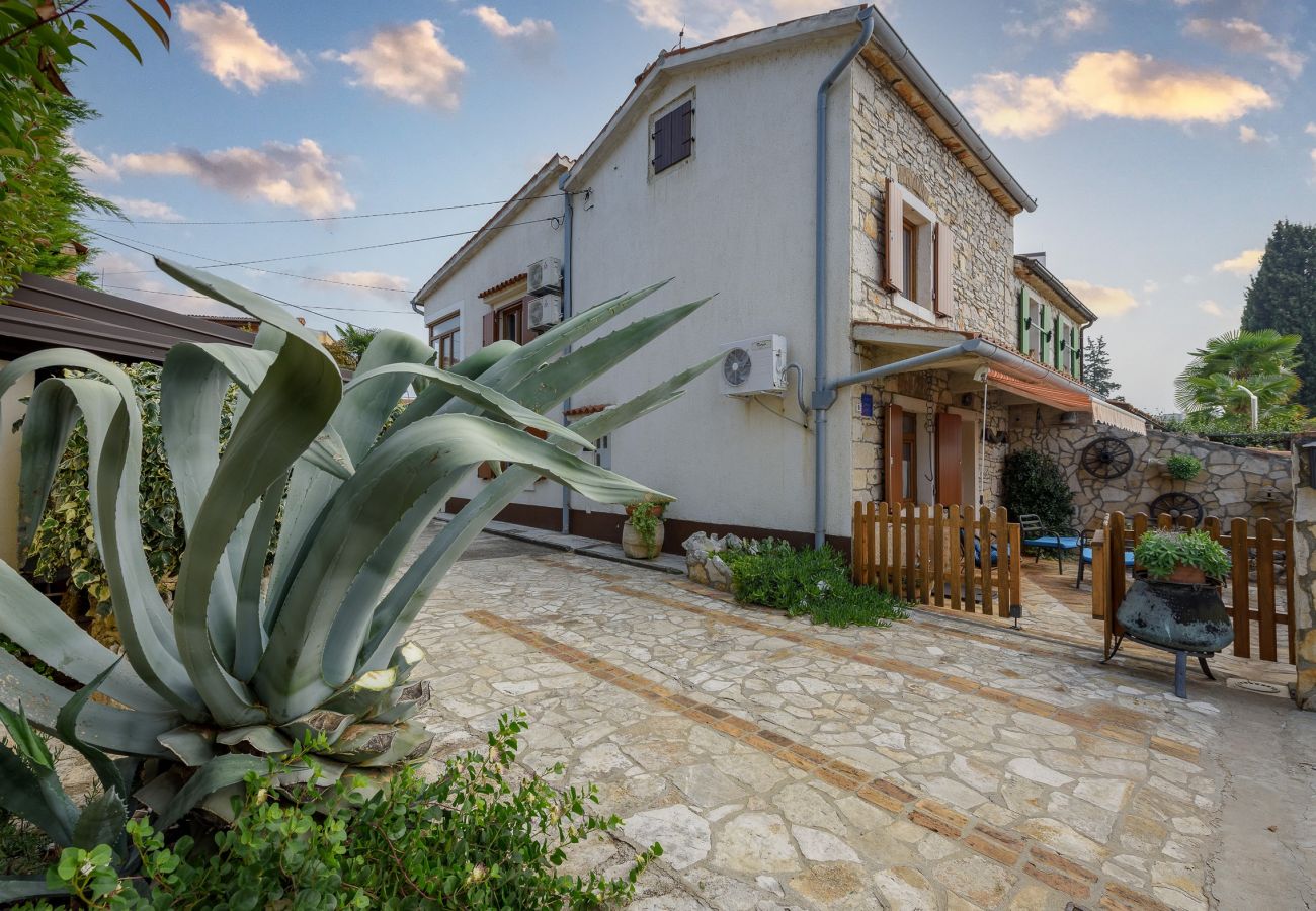House in Porec - Casa Astrid by the sea in Porec, Istria House in Porec - Casa Astrid by the sea in Porec, Istria