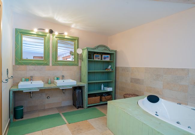 Villa in Pinezici - Design Villa Benka with heated pool in Istria Villa in Pinezici - Design Villa Benka with heated pool in Istria