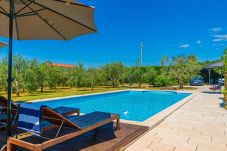 Villa in Pinezici - Design Villa Benka with heated pool in Istria