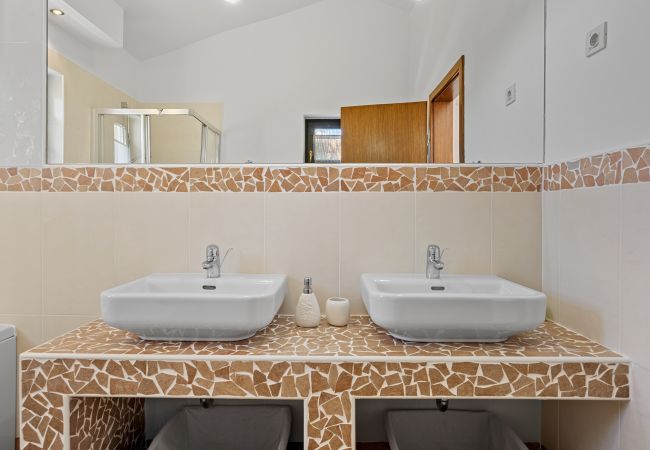 Villa in Pinezici - Villa Maddalena with private pool in Tinjan, Istra Villa in Pinezici - Villa Maddalena with private pool in Tinjan, Istra