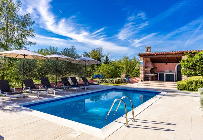 Villa in Pinezici - Villa Maddalena with private pool in Tinjan, Istra Villa in Pinezici - Villa Maddalena with private pool in Tinjan, Istra