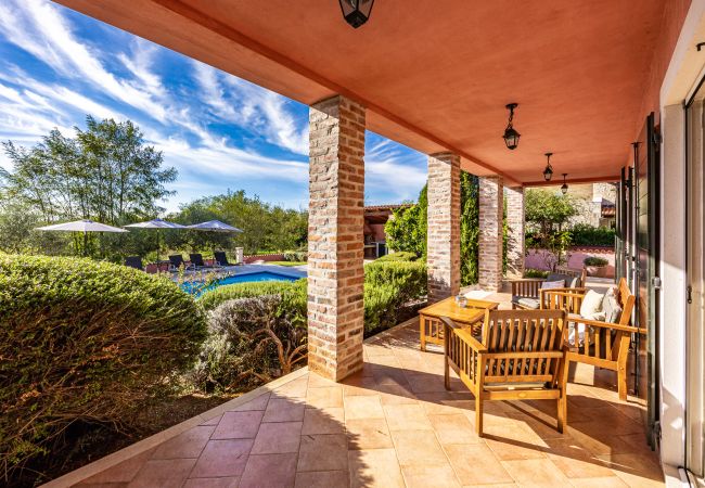 Villa in Pinezici - Villa Maddalena with private pool in Tinjan, Istra Villa in Pinezici - Villa Maddalena with private pool in Tinjan, Istra