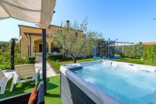 Apartment in Porec - Apartment Josipa with Whirpool in Porec