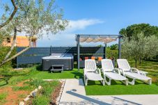 Apartment in Porec - Apartment Josipa with Whirpool in Porec