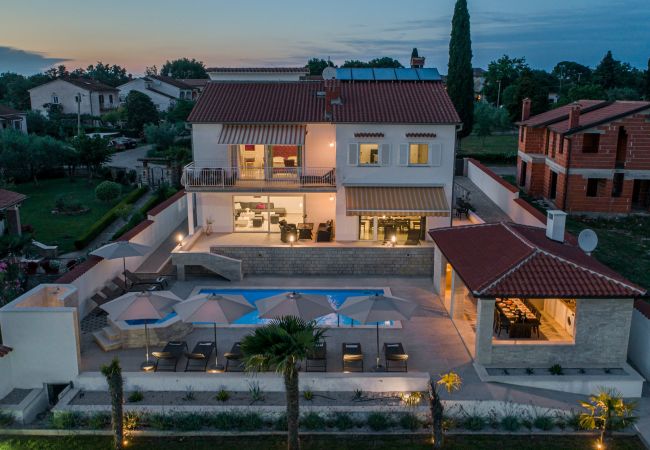 Villa in Buici - Villa Anela with pool in Porec Villa in Buici - Villa Anela with pool in Porec