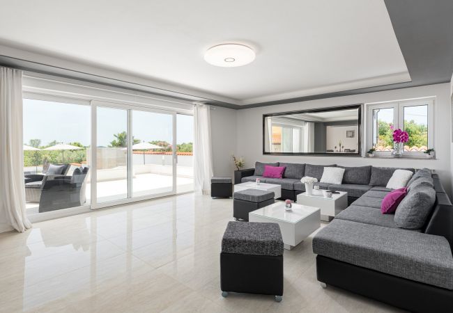 Villa in Buici - Villa Anela with pool in Porec Villa in Buici - Villa Anela with pool in Porec