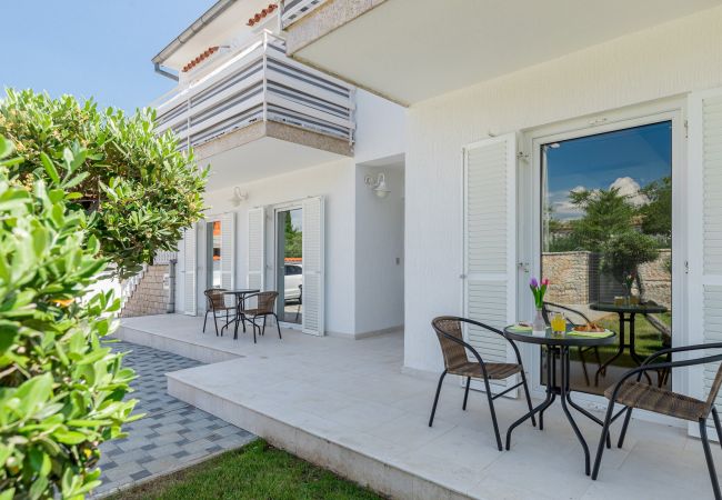 Villa in Buici - Villa Anela with pool in Porec Villa in Buici - Villa Anela with pool in Porec