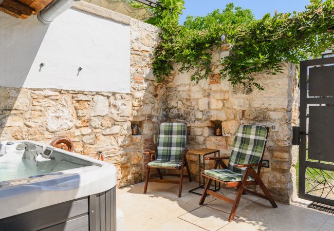 House in Porec - Casa Nini I - Jacuzzi House in Porec - Casa Nini I - Jacuzzi