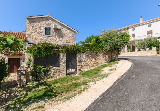 House in Porec - Casa Nini I - Jacuzzi House in Porec - Casa Nini I - Jacuzzi