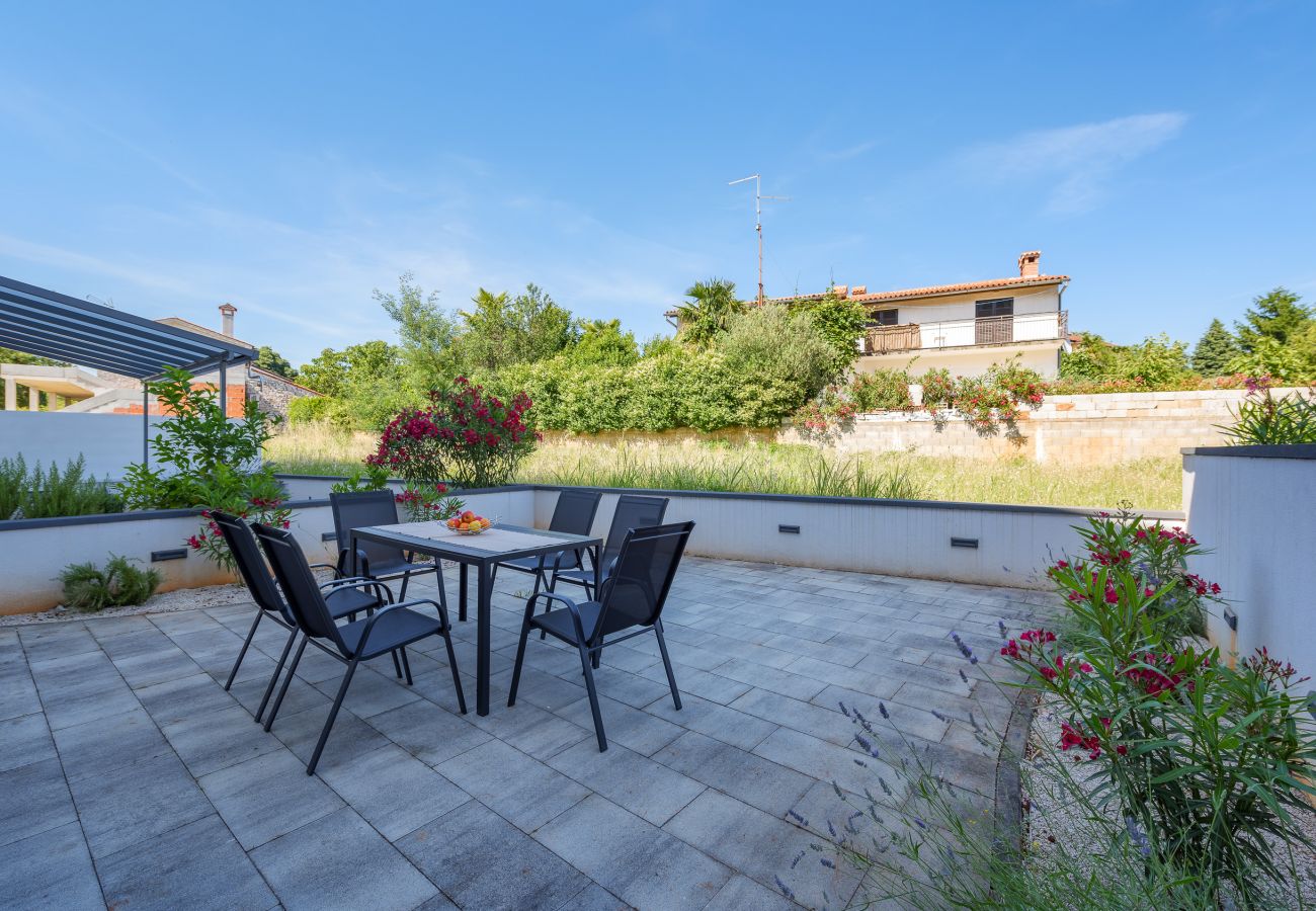 Apartment in Kukci - Apartment  Monika with private pool in Porec Apartment in Kukci - Apartment  Monika with private pool in Porec