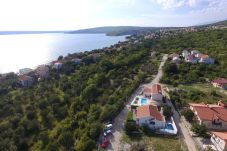 Villa in Maslenica - Poolincluded Villa Anpero
