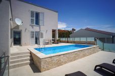 Villa in Maslenica - Poolincluded Villa Anpero
