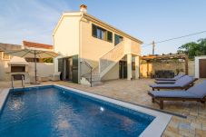 House in Vinjerac - Poolincluded Villa Ive