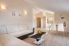 Apartment in Porec - Apartman Hope Maj 4