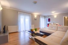 Apartment in Porec - Apartman Hope Maj 5
