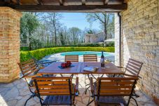 Villa Elaya, Tinjan, Istria