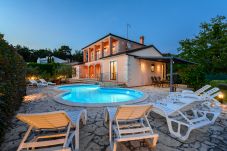 Villa in Višnjan - Villa Imagine with heated pool in Visnjan