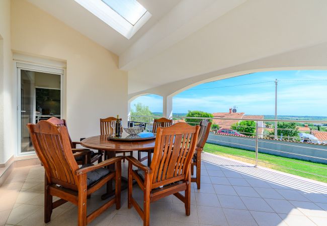 Spacious Villa Elisa with Pool Villa in Rojci - Villa Elisa with pool in Istria