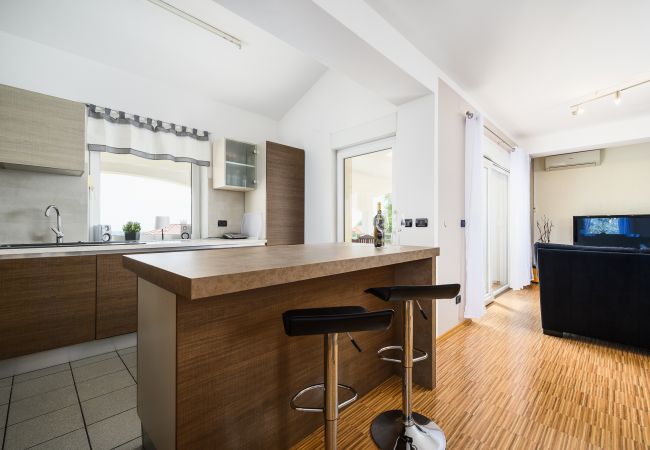 Villa in Rojci - Villa Elisa with pool in Istria Villa in Rojci - Villa Elisa with pool in Istria