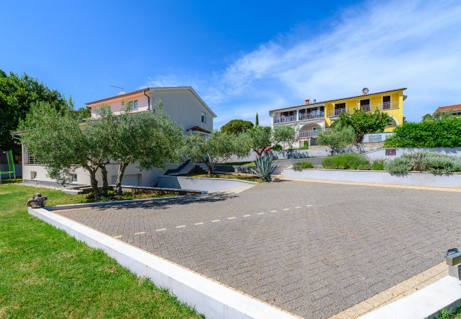 Villa in Rojci - Villa Elisa with pool in Istria Villa in Rojci - Villa Elisa with pool in Istria