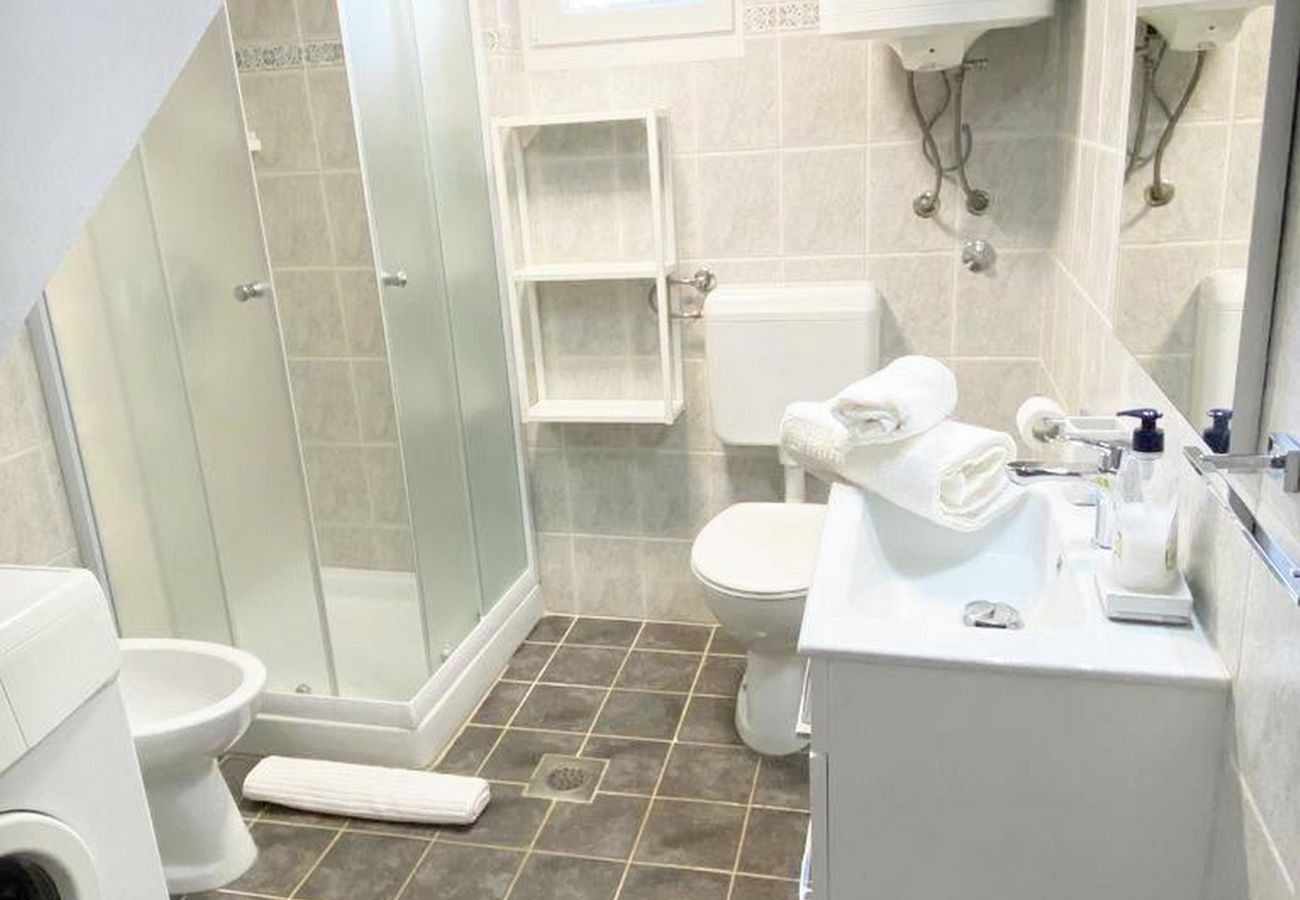 Apartment in Funtana - Apartment Iris Apartment in Funtana - Apartment Iris