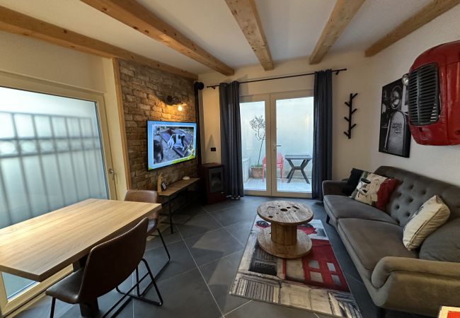 Apartment in Porec - Apartment Urban Black Apartment in Porec - Apartment Urban Black