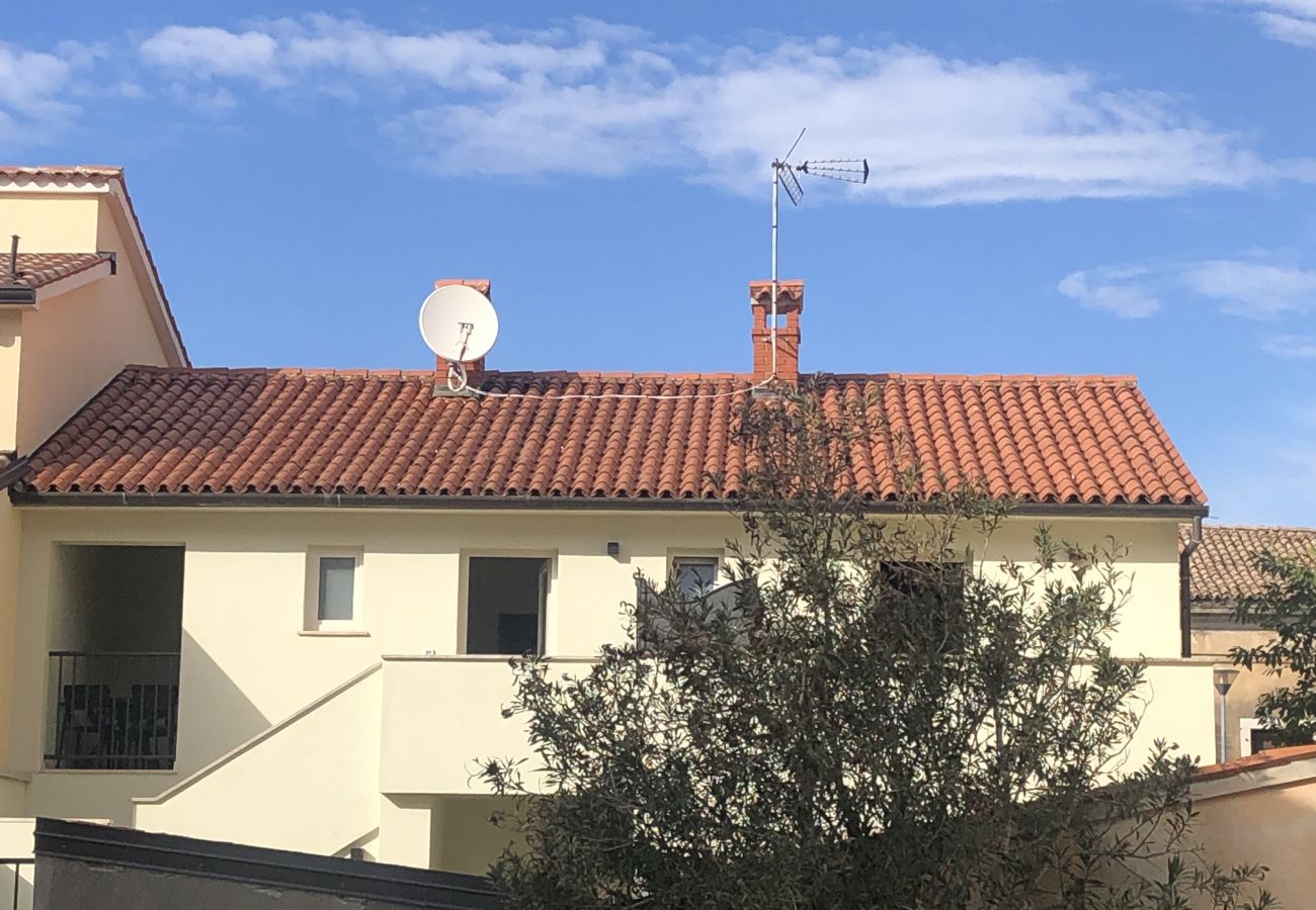 Apartment in Porec - Apartment Urban Black Apartment in Porec - Apartment Urban Black