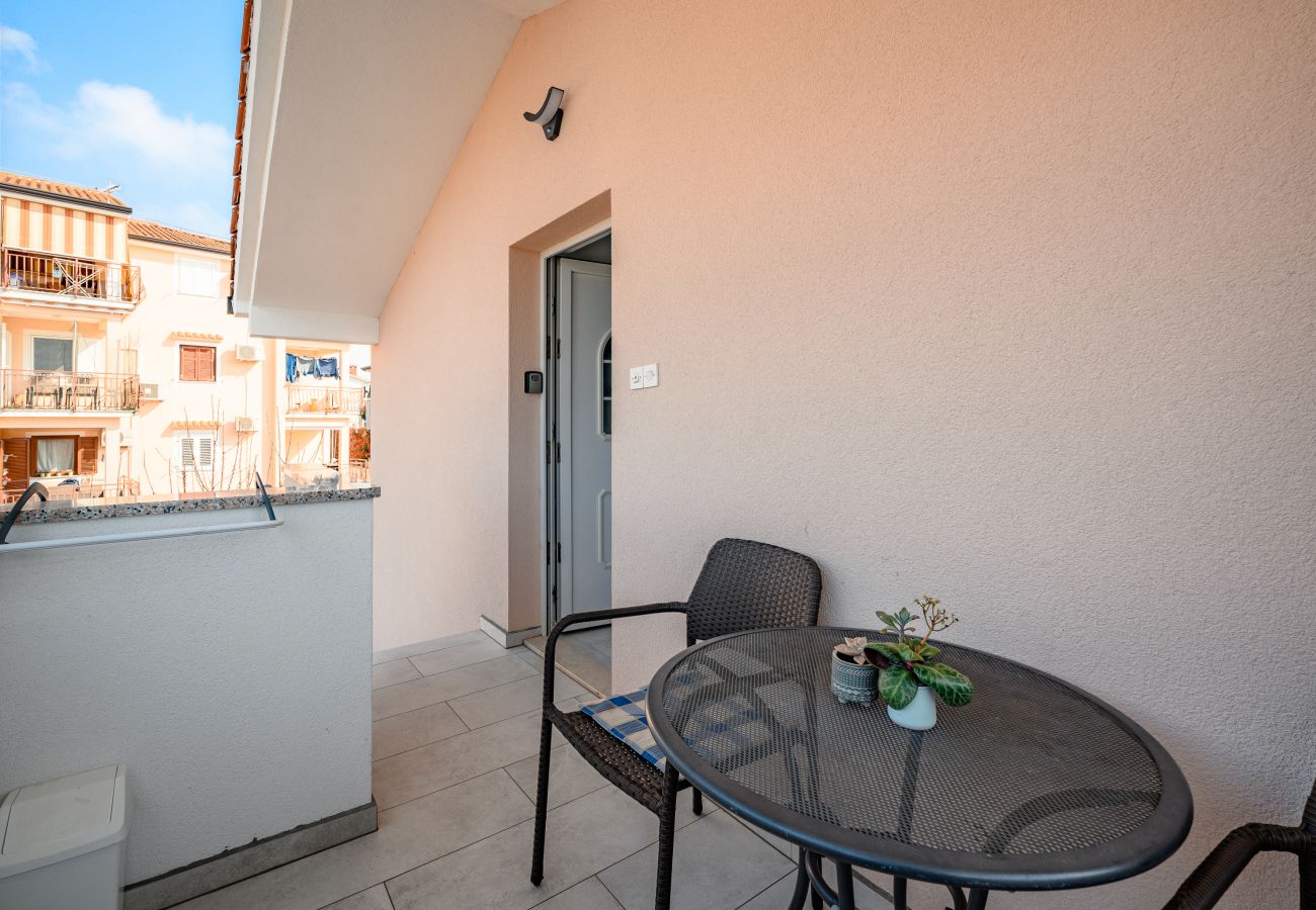 Apartment in Vrvari - Charming Apartment Rose II Apartment in Vrvari - Charming Apartment Rose II