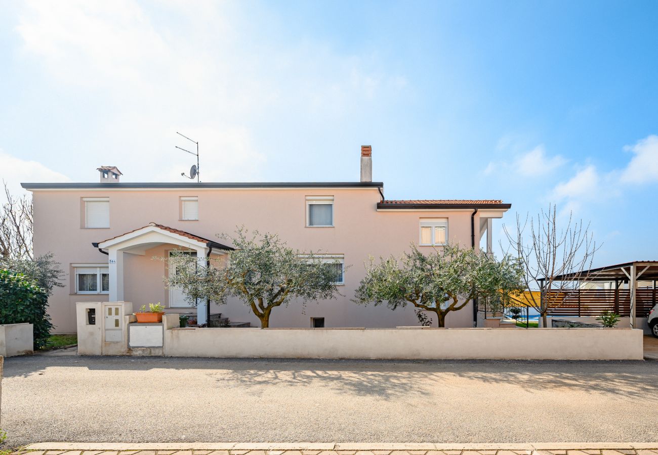 Apartment in Vrvari - Charming Apartment Rose II Apartment in Vrvari - Charming Apartment Rose II