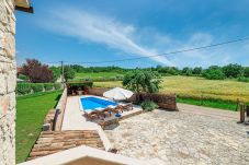 Casa Barbici with pool in Rošini, Porec