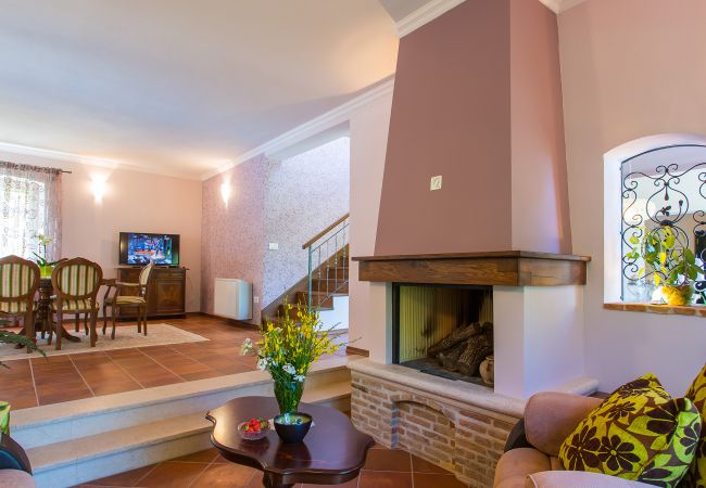 Villa in Montižana - Villa Splendida Villa in Montižana - Villa Splendida