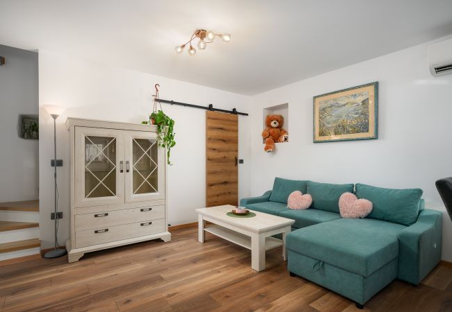 House in Grožnjan - Casa Piccola Leona with pool in Groznjan House in Grožnjan - Casa Piccola Leona with pool in Groznjan