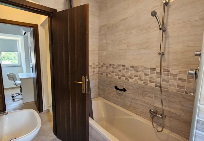 House in Tadini - Casa Tadini House in Tadini - Casa Tadini