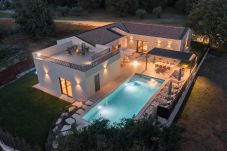 Villa in Tar - Luxury Villa Casa Maria with pool