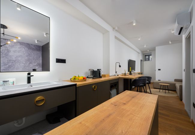 Rent by room in Porec - Exclusive Rooms Porto I Rent by room in Porec - Exclusive Rooms Porto I