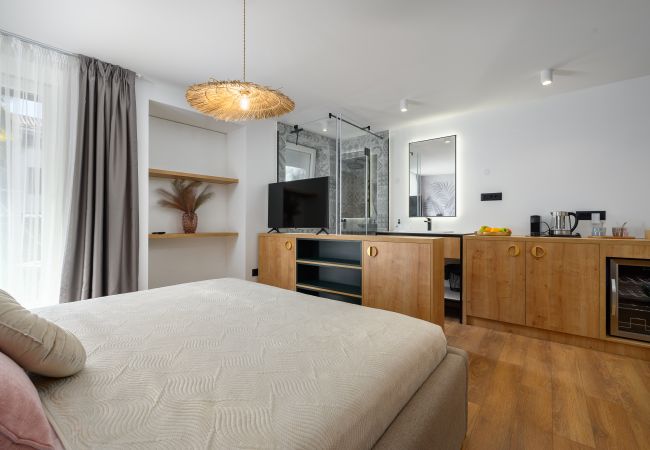 Rent by room in Porec - Exclusive Rooms Porto II Rent by room in Porec - Exclusive Rooms Porto II