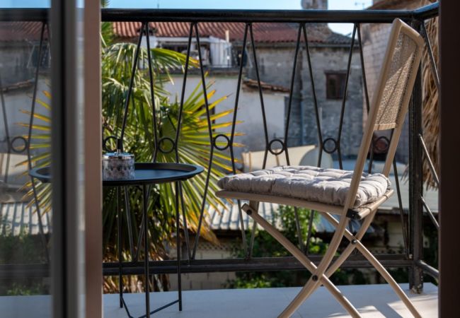 Rent by room in Porec - Exclusive Rooms Porto III Rent by room in Porec - Exclusive Rooms Porto III