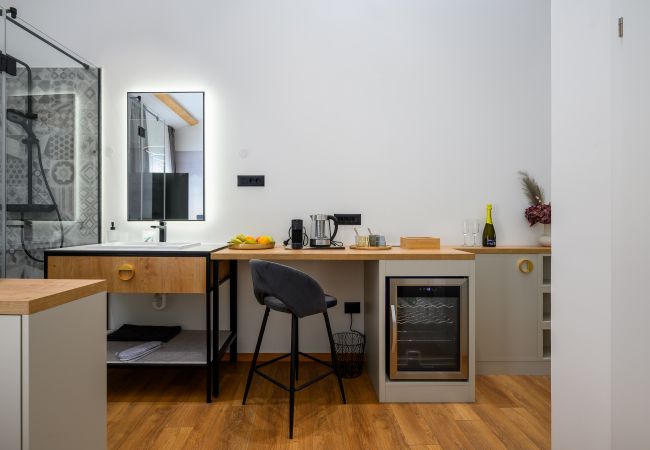 Rent by room in Porec - Exclusive Rooms Porto III Rent by room in Porec - Exclusive Rooms Porto III