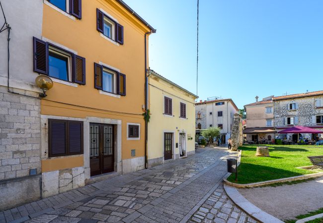 Rent by room in Porec - Exclusive Rooms Porto III Rent by room in Porec - Exclusive Rooms Porto III